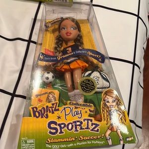 Yasmin bratz doll unopened box